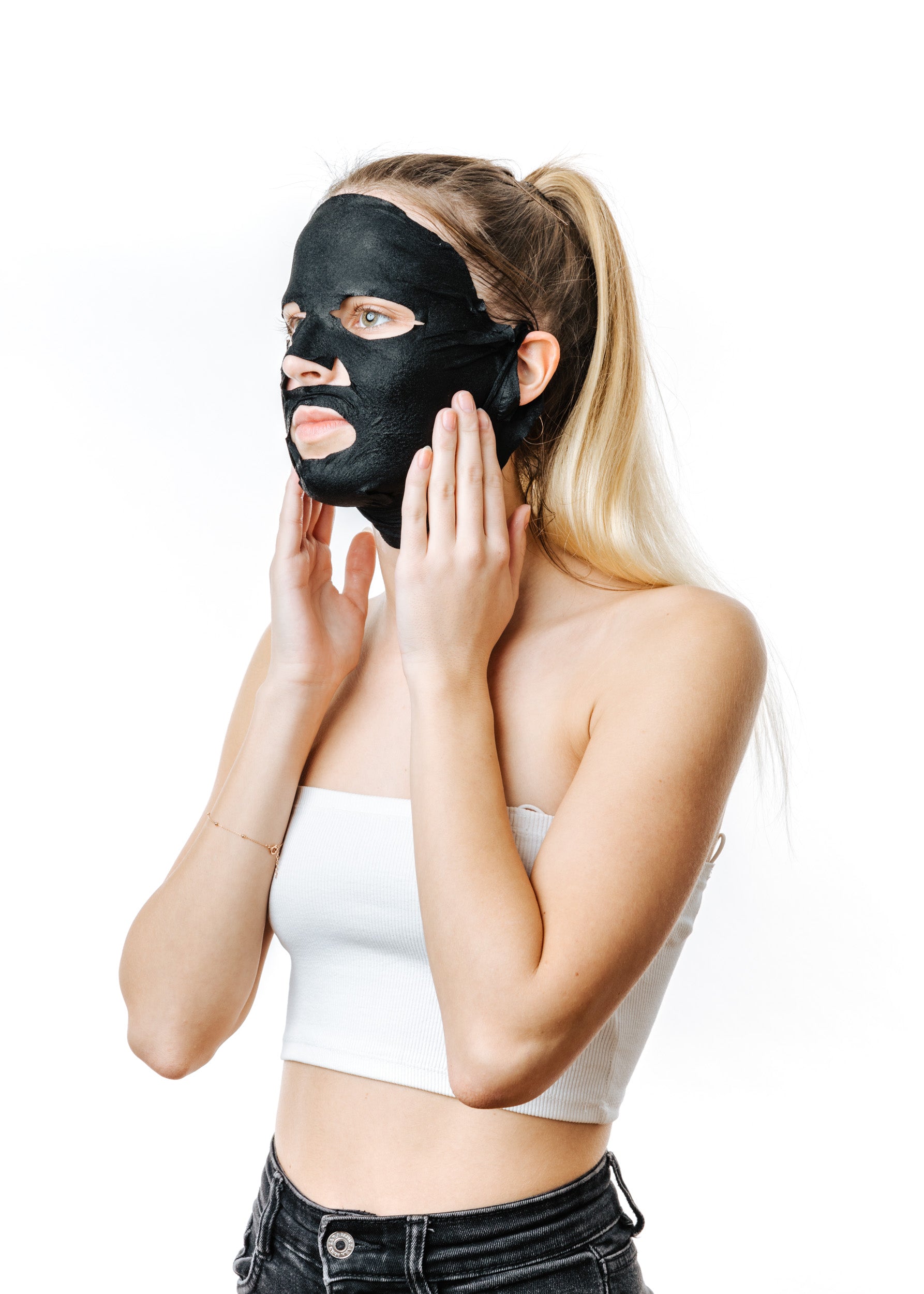 FACE MASK DETOX. Reinigt und entgiftet. Für Gesicht und Hals, 5 Stück in einer Box.